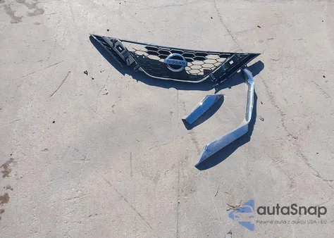 2017 Nissan Sentra Sr from USA, damaged, VIN 3N1AB7AP0HY218981